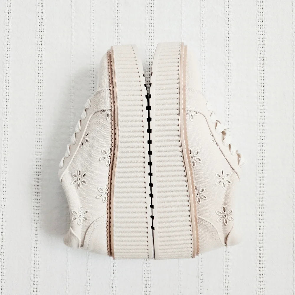 DV By Dolce Vita Canvas Eyelet Chunky Platform Lace Up Sneakers Shoes 8 Brin NEW - Picture 5 of 14